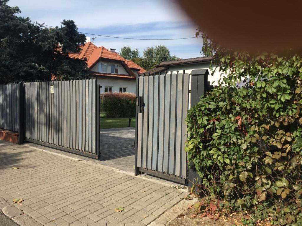 Apartament Mlociny Varsovia Exterior foto